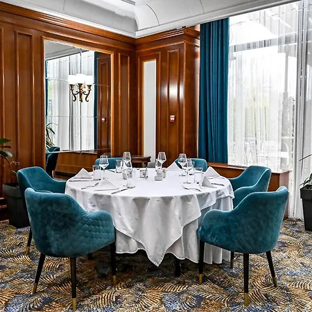A - Izvor Hotel 5*